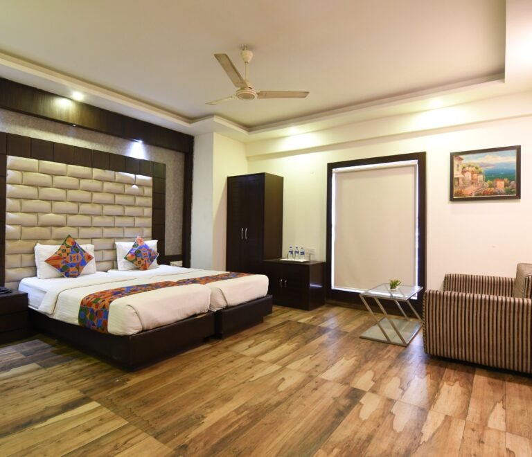Executive Room 1